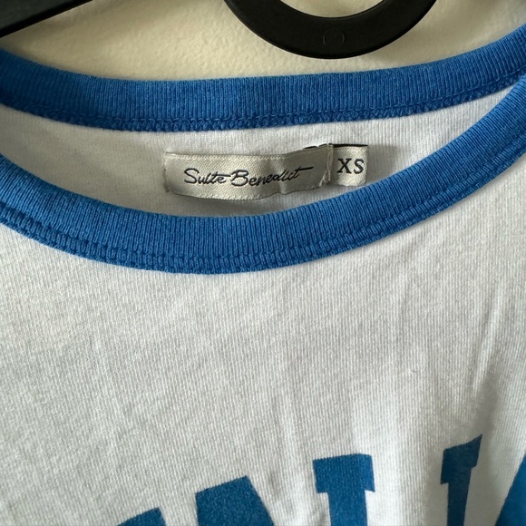 Italy Cropped Tee - Picture 2 of 3